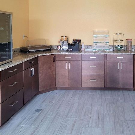 Quality Inn Tifton Εξωτερικό φωτογραφία